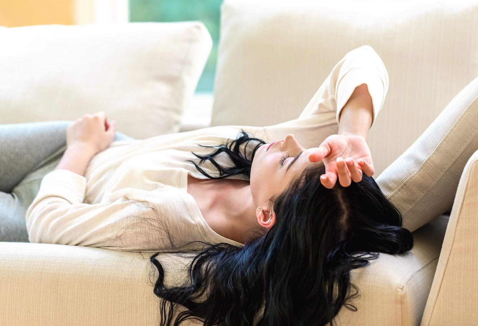 PMOS Symptoms: महिलाएं भूलकर भी न करें नजरअंदाज ये लक्षण, हो सकती है PCOS की शुरुआत 8 TheWell PMOS symptoms AS 232642955