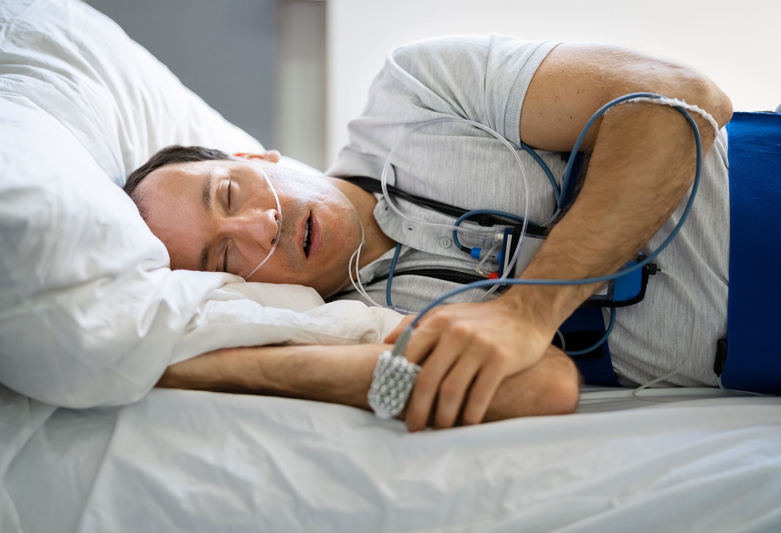 sleep study setup polysomnography elderly