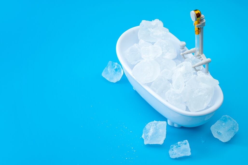 Ice Baths Over 50, According to a Geriatrician: Are They Worth It? - Parade