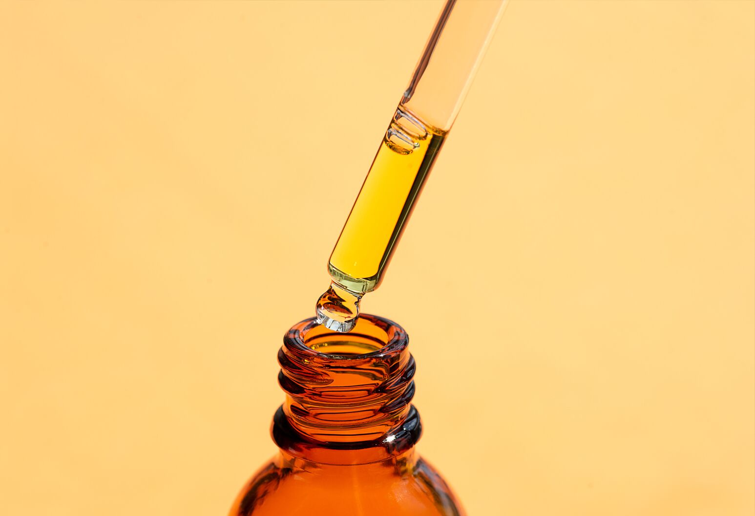 Why Castor Oil for Labor Induction is a Bad Idea | The Well by Northwell