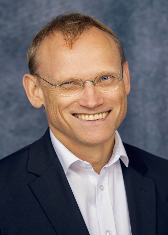 Christoph U. Correll