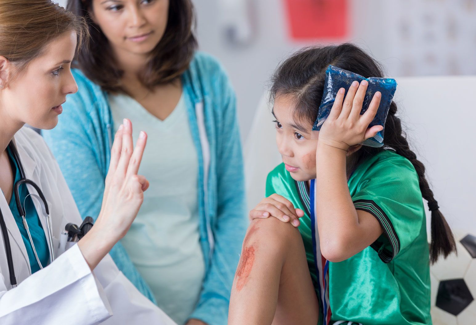 Early signs of a concussion | Northwell Health, image size:1546x1056