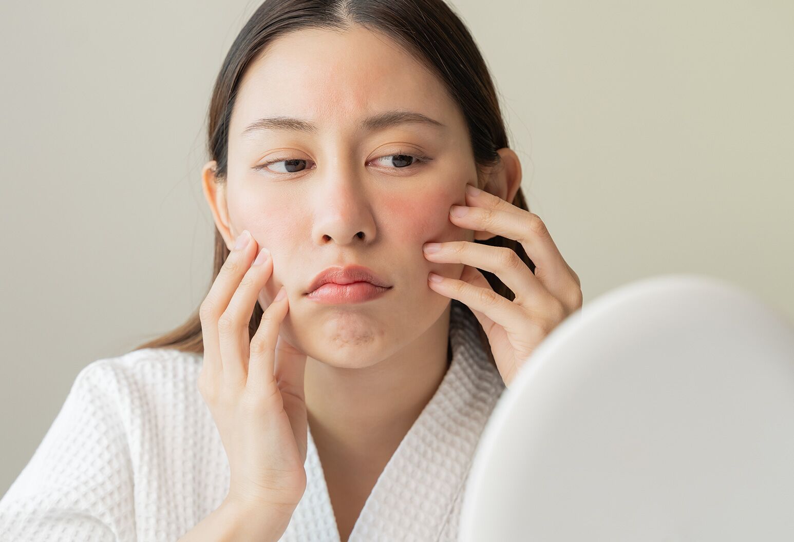 How Hormonal Changes Affect Skin Conditions The Well By Northwell