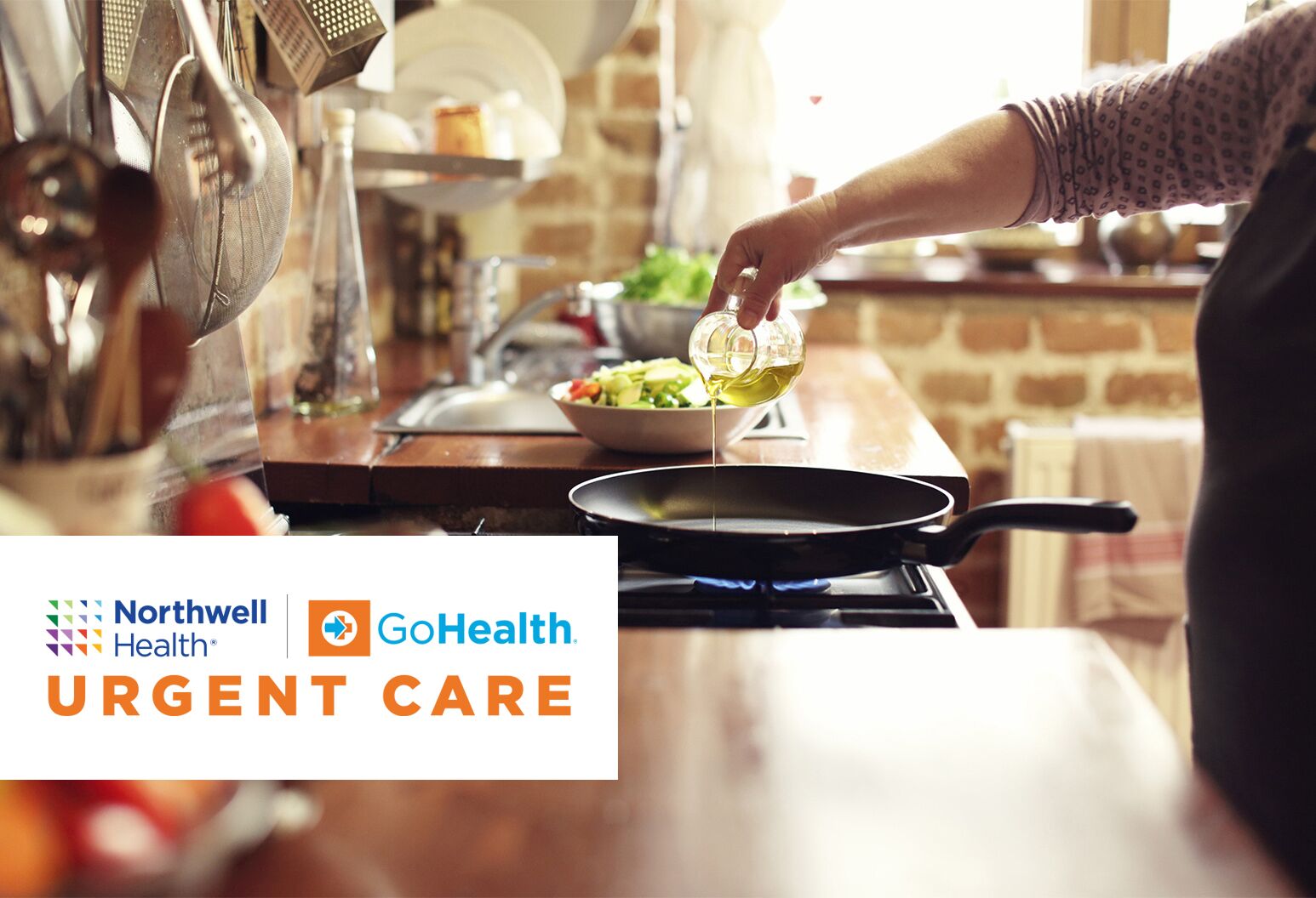 https://dam.northwell.edu/m/7ad5abab155eb4ce/Drupal-TheWell_kitchen-safety-tips_GettyImages-921956902.jpg