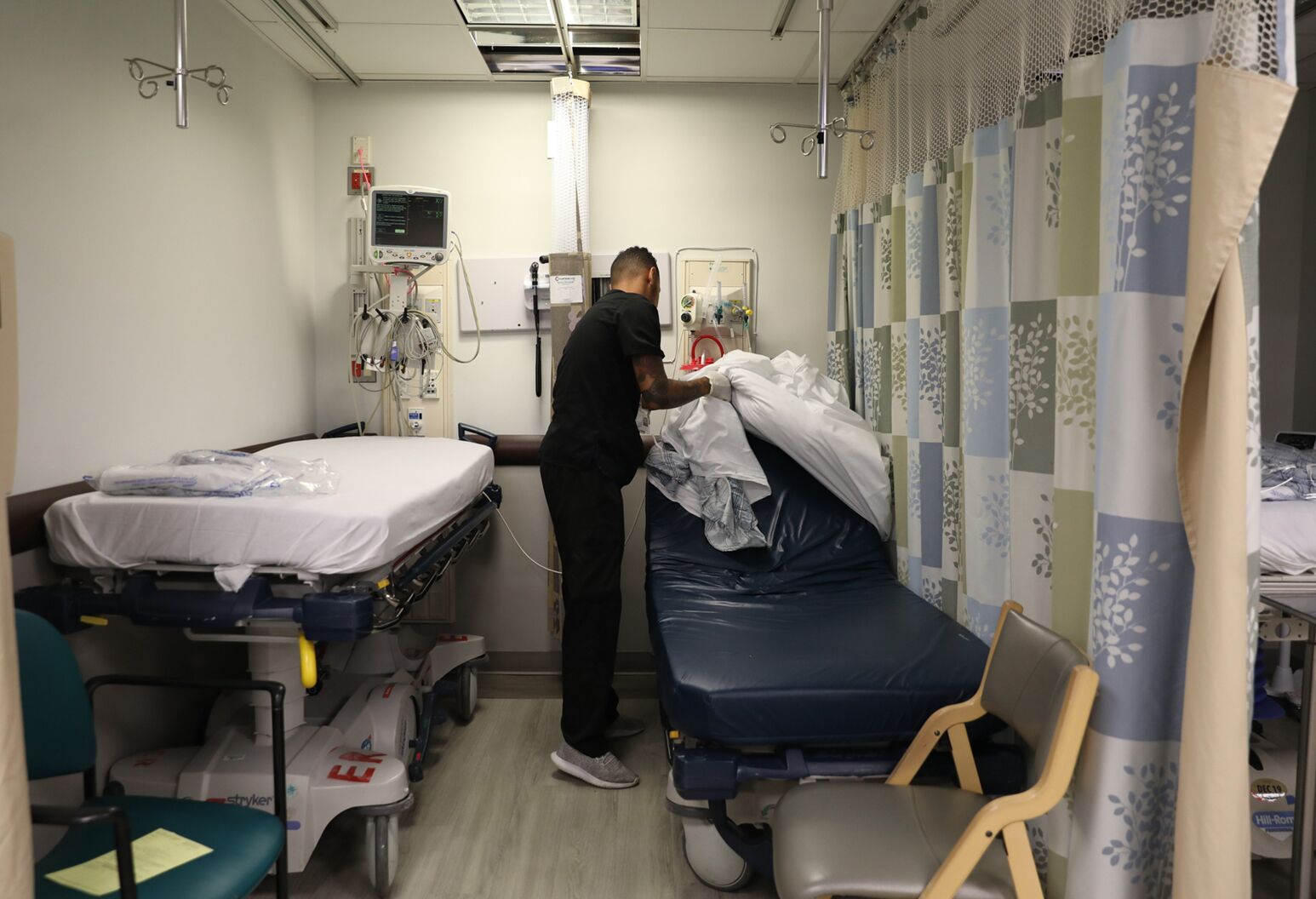 A Day In The Life Of The Lenox Hill Emergency Department The Well by